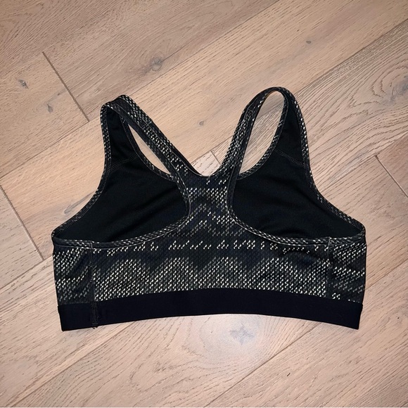Nike Dri Fit Sports Bra Women Size Large | Black and White - Picture 4 of 4